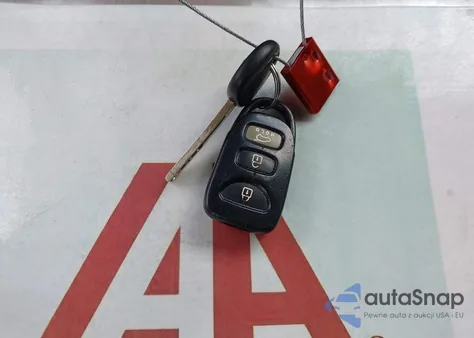 2014 Hyundai Veloster Base W/Black z USA, uszkodzony, nr VIN KMHTC6AD4EU193158